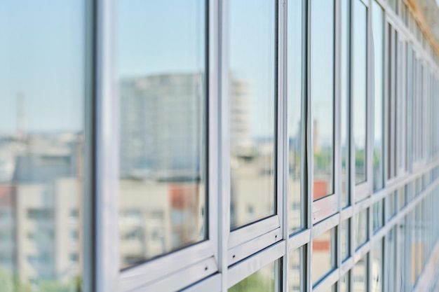 Alegerea corectă a sticlei pentru tâmplăria din aluminiu în funcție de destinație